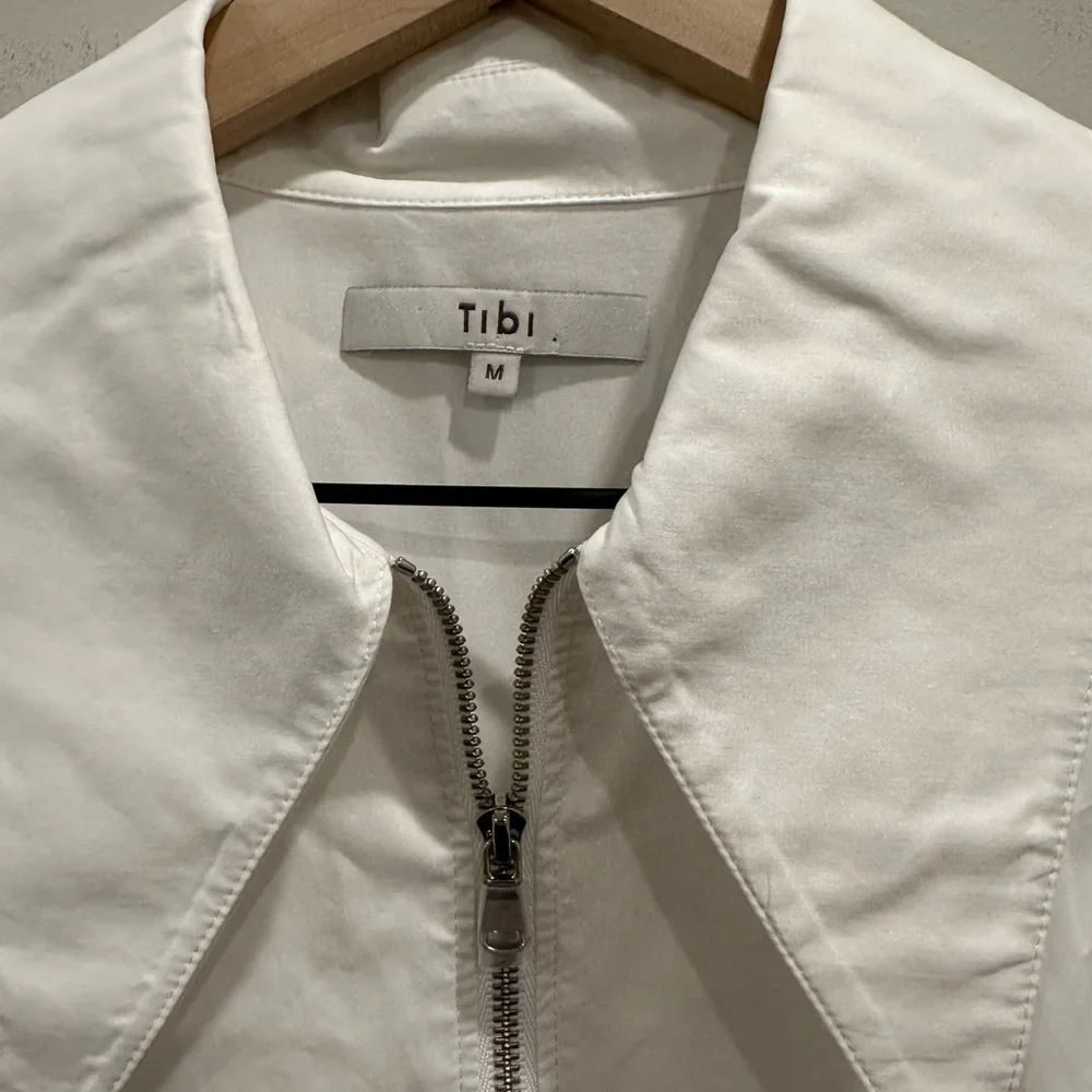 NEW Tibi Front Zip Tech Poplin Shirt (size M) - Picture 8 of 10